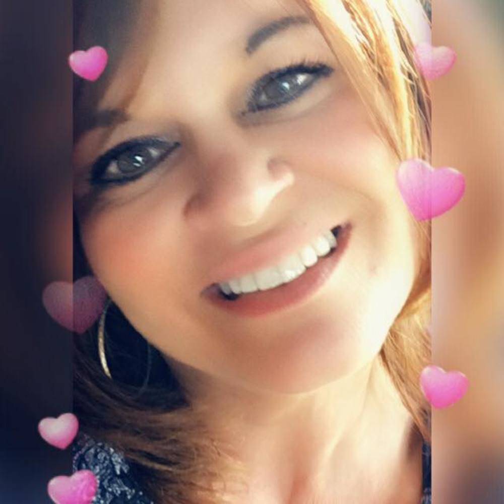 Meet your Posher, Laurie